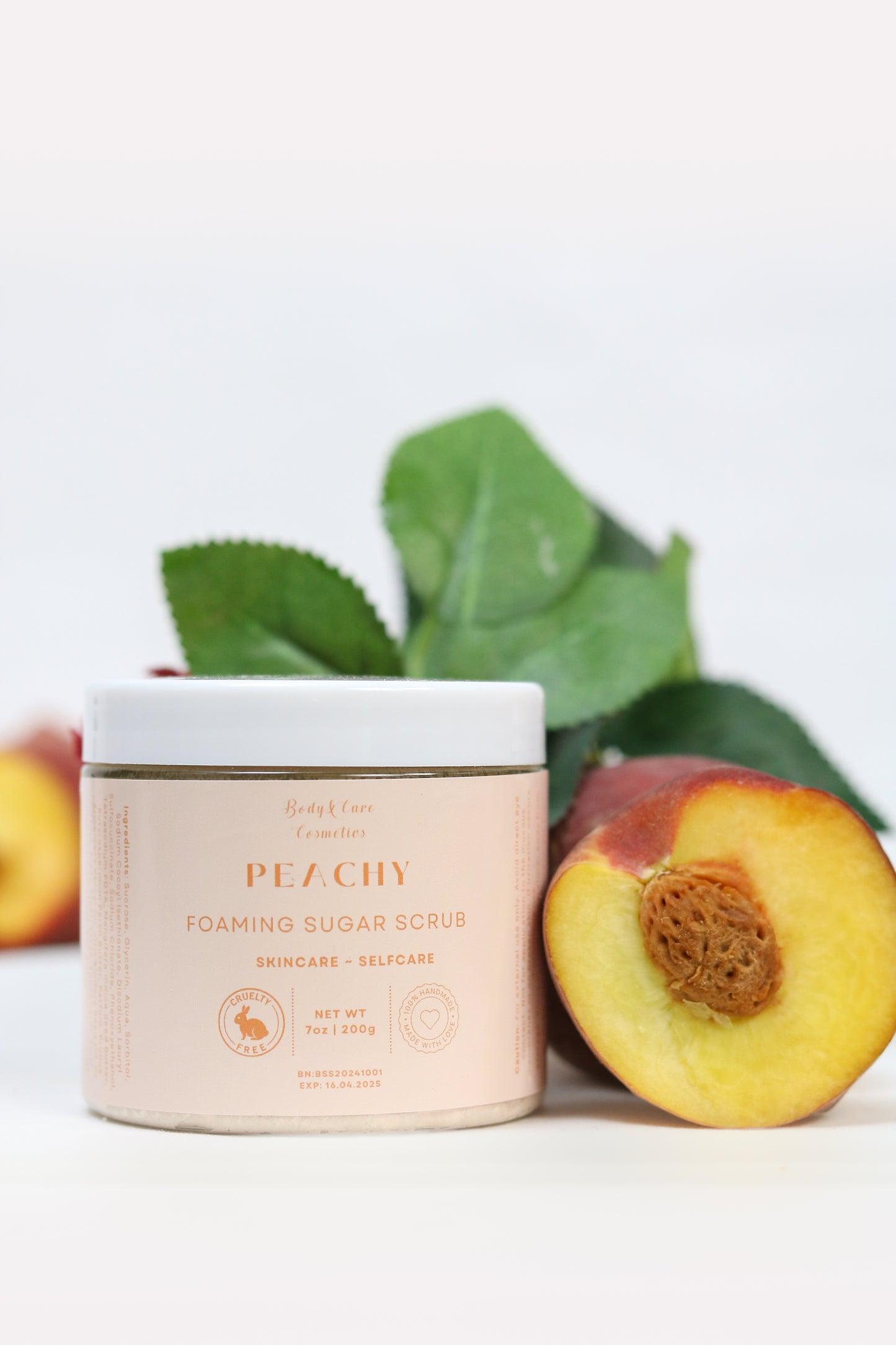 Peachy Foaming Sugar Scrub